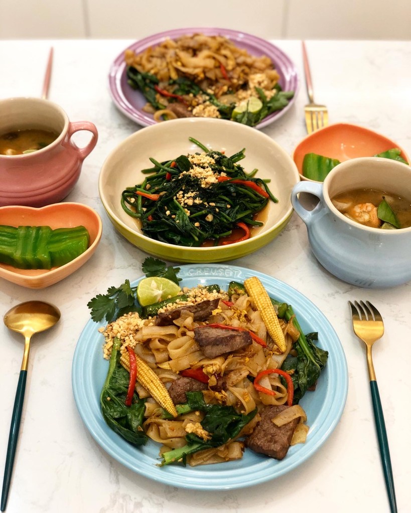 泰式炒牛肉河粉