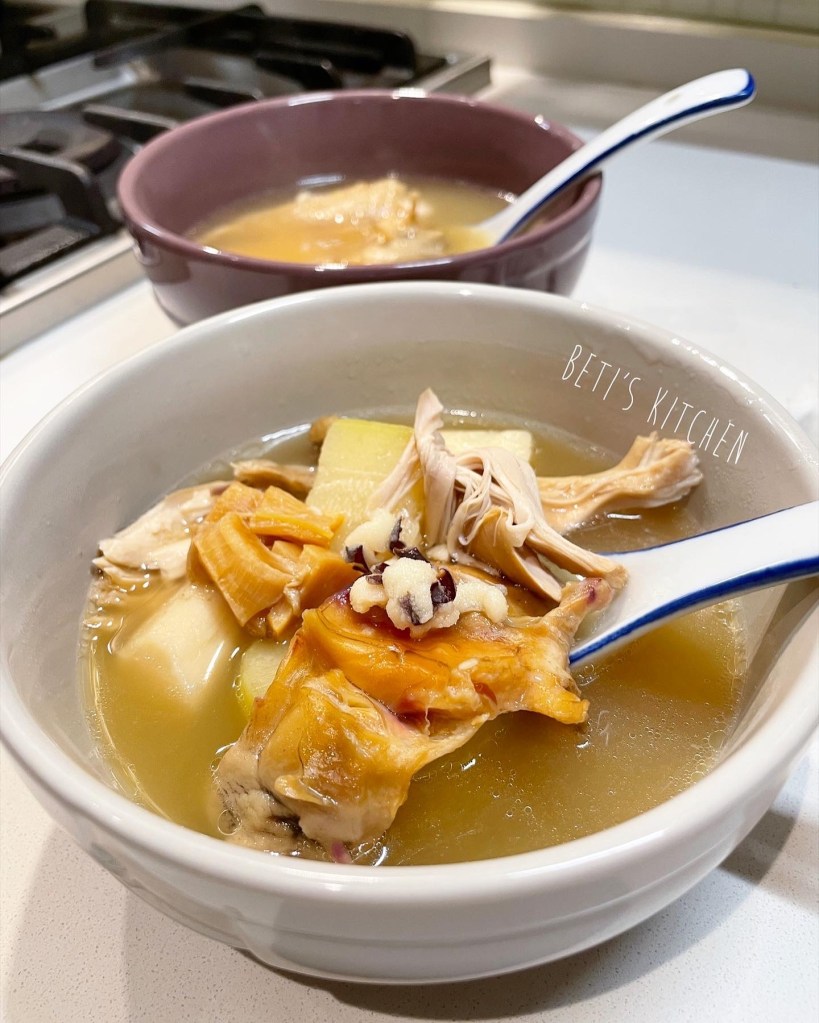 螺頭節瓜淮山雞湯