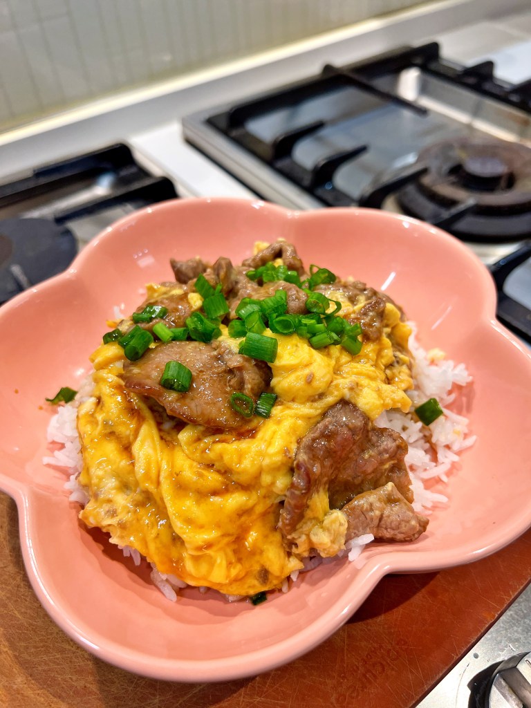 滑蛋牛肉飯
