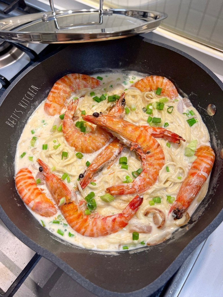特濃芝士花竹蝦伊麵
