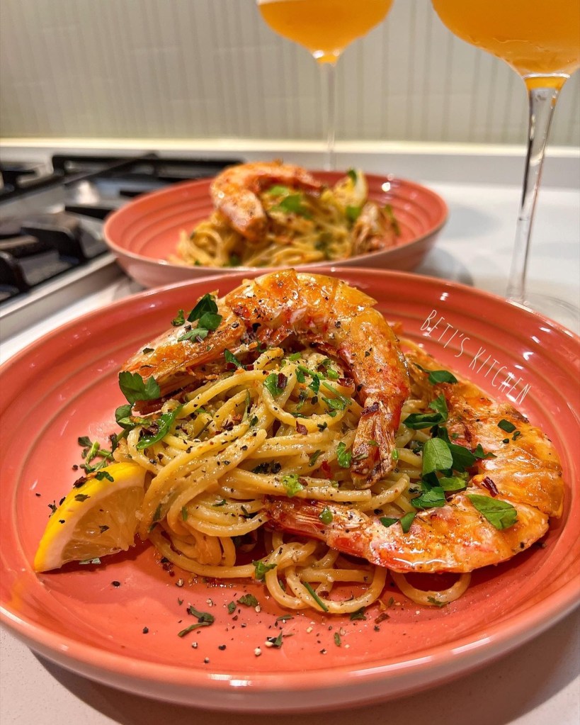 特濃忌廉腐乳大蝦辣意粉